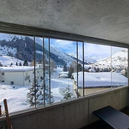 Top Modernes Apartment Im Herzen Von Andermatt Balkon & Bergblick Eksteriør billede